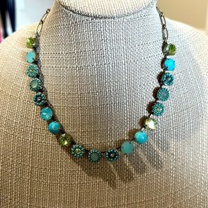 Mariana silver necklace with baby blue stones